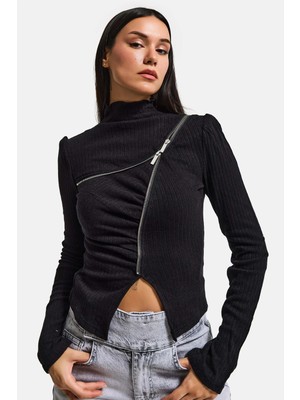 It's Basic Kadın Siyah w5 Asimetrik Kesim Fermuar Detaylı Özel Tasarım Crop Top