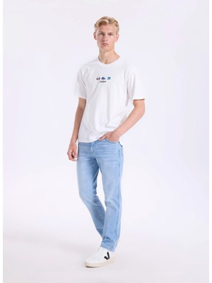 Wrangler Mavi Erkek Slim Fit Denim Pantolon W12S0711483 Açık Mavi Denim Pantolo