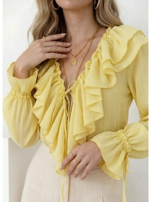 Salome Butik V Yaka Fırfır Detaylı Gömlek
