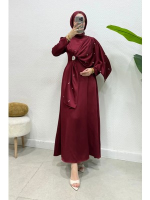 Abiye Diyarı Zahide Taşlı Broşlu Beg Saten Kumaş Tesettür Abiye- Bordo