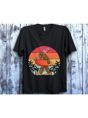  Bigfoot Beach Vintage Tişört