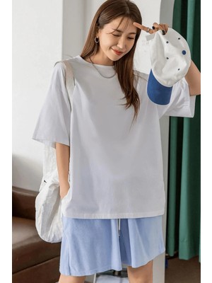  Beyaz Basic Düz Baskısız Oversize Salas Boyfriend Kadın
