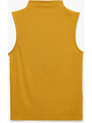 Koton Modal Kumaş Slim Fit Dik Yaka Kolsuz Tişört
