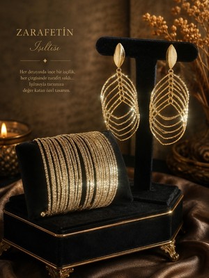 Lia Charm Kadın Gold Abiye Takı Seti - Işıltılı Küpe & Çoklu Bilezik Kombini