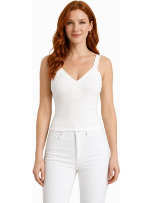 Neden Tekstil Kadın Beyaz Triko Askılı Slim Fit Bluz
