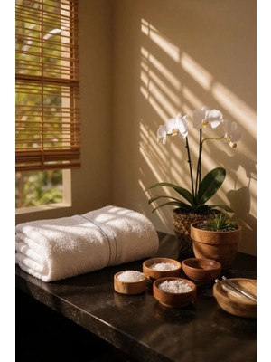 Erca Home Tekstil Ürünleri %100 Pamuklu Krem Rengi Mavi Biyeli Çok Şık ve Yumuşak Banyo Havlusu