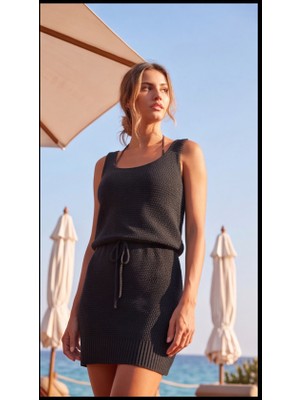 Moda Loris Kadın Askılı Kare Yakalı Belden Bağcıklı Triko Pareo