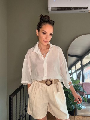 Ali Butik Beyaz Kısa Kollu Rahat Kalıp Dökümlü Gömlek