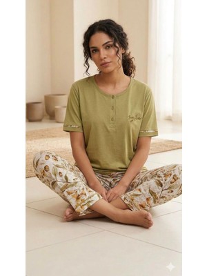 Bursa Pijama Kadın Kısa Kol Altı Uzun Zambak Desen Ring Viskon Pijamatakımı