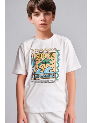 DeFacto %100 Pamuk New Regular Fit Bisiklet Yaka Baskılı Kısa Kollu Tişört Erkek Çocuk H4338A826HS