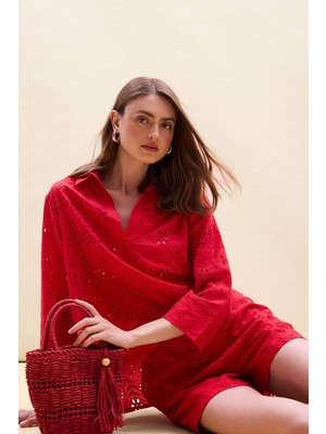DeFacto %100 Pamuk Oversize Gömlek Yaka Brode Uzun Kollu Kırmızı Bluz G8828AX26SM