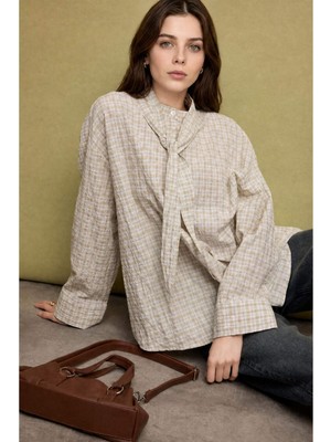 DeFacto Regular Fit Kareli Krinkıl Kumaş Uzun Kollu Gömlek Tunik H8844AX26AU