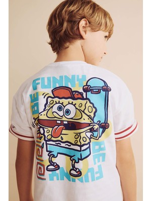 DeFacto %100 Pamuk SpongeBob Sırt Baskılı Oversize Bisiklet Yaka Kısa Kollu Tişört Erkek Çocuk H8259A826HS