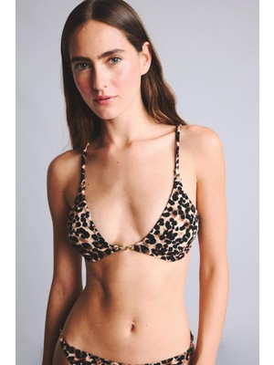 DeFacto Regular Fit Leopar Desenli Kırışık Dokulu Kumaş Bikini Üstü G7037AX26SM