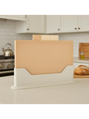 Aesco Coffy 4 Parça Plastik Kesme Tahtası Seti + Stand – Renkli, Hijyenik, Kaymaz 3 Adet Gıda Hazırlama Tahtası – 31X20 cm Sebze Et Balık Kesim Tahtası – Mutfak Düzenleyici Organizer