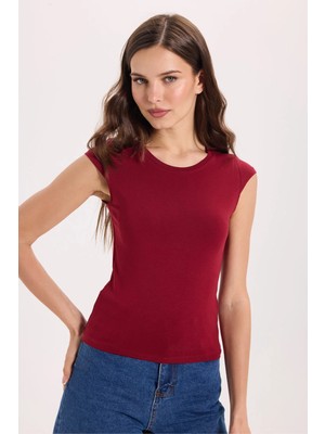 Tudors Kadın Slim Fit Dar Kesim Pamuklu Likralı Bisiklet Yaka Ay Kol Bordo Tişört