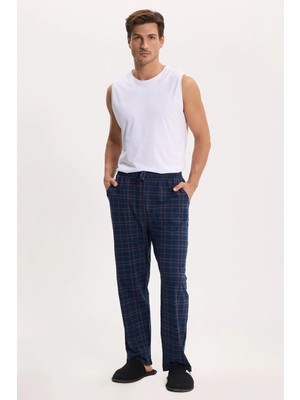 Tudors Erkek Standart Fit Normal Kesim Pamuklu Kareli Beli Bağcıklı Cepli Lacivert Pijama Altı