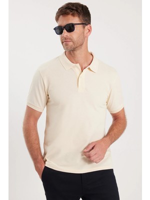 Tudors Erkek Slim Fit Dar Kesim Pamuklu Yumuşak Dokulu Serin Tutan Kumaş Düz Pike Ekru Polo Yaka Tişört