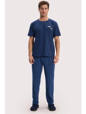 Tudors Erkek Standart Fit Normal Kesim Pamuklu Bisiklet Yaka Kısa Kollu Lastikli Lacivert Pijama Takımı