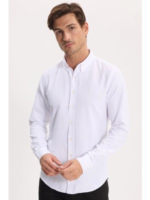 Tudors Erkek Slim Fit Dar Kesim Düz Oxford Armalı Düğmeli Yaka Beyaz Spor Gömlek