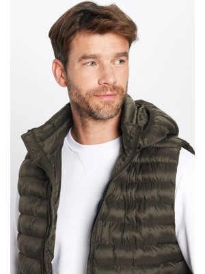 Tudors Erkek Slim Fit Dar Kesim Astarlı Rüzgar Geçirmez Cepli Haki Çıkarılabilir Kapüşonlu Şişme Yelek