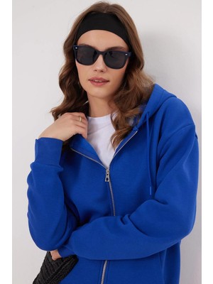Tudors Kadın Relax Fit Rahat Kesim Pamuklu İçi Polarlı Çift Cepli Fermuarlı Sax Mavi Kapüşonlu Sweatshirt