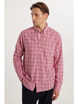 Tudors Erkek Regular Fit Klasik Kesim Oversize %100 Pamuk Keten Doku Tek Cep Kareli Düğmeli Yaka Gömlek