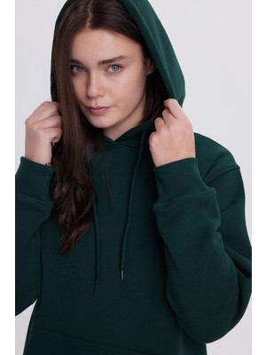 Tudors Kadın Relax Fit Rahat Kesim Pamuklu Kapüşonlu Kanguru Cepli Yeşil Sweatshirt