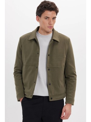 Tudors Erkek Slim Fit Dar Kesim Çift Cepli Çıtçıt Kapamalı Haki Mont