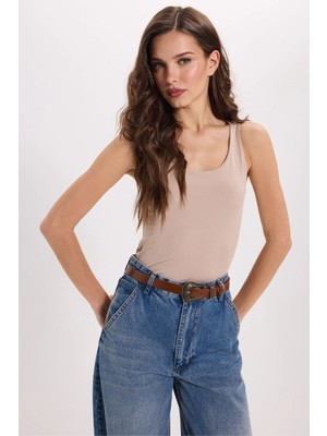 Tudors Kadın Standart Fit Normal Kesim Kolsuz Halter Yaka Bej Crop Atlet