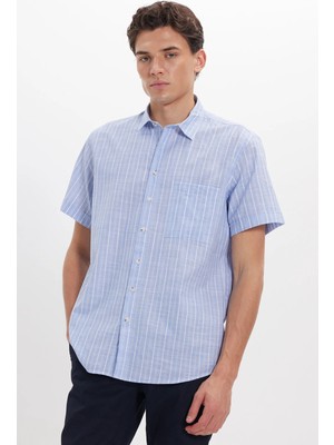 Tudors Erkek Regular Fit Klasik Kesim Oversize %100 Pamuk Keten Doku Tek Cepli Çizgili Kısa Kollu Mavi Göml