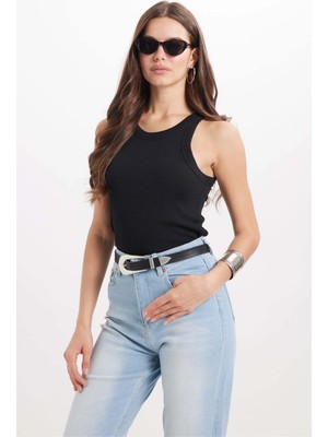 Tudors Kadın Slim Fit Dar Kesim Pamuklu Askılı Bisiklet Yaka Siyah Crop Atlet