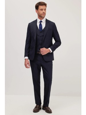 Tudors Erkek Slim Fit Lacivert Esnek Likralı Kumaş Sivri Yaka Yelekli Takım Elbise