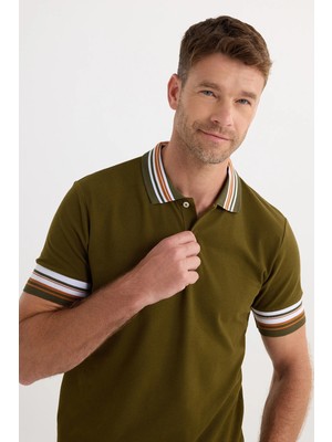 Tudors Erkek Slim Fit Dar Kesim %100 Pamuk Düz Pike Yaka ve Kol Detaylı Koyu Haki Polo Yaka Tişört
