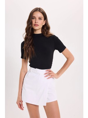 Tudors Kadın Standart Fit Kısa Kollu Yarım Balıkçı Yaka Siyah Bluz