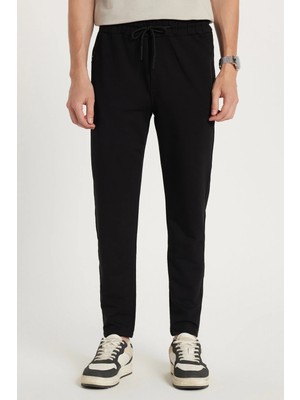 Tudors Unisex Standart Fit Pamuklu 2 İplik Fermuar Cepli Lastikli Bağlamalı Düz Paça Siyah Eşofman Altı