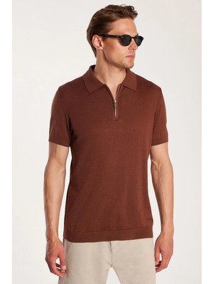 Tudors Erkek Slim Fit Dar Kesim %100 Pamuk Örme Triko Fermuarlı Kahverengi Polo Yaka Tişört