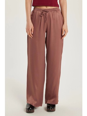 Tudors Kadın Regular Fit Beli Lastikli Bağlamalı Saten Geniş Paça Pembe Pantolon
