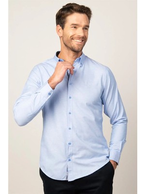 Tudors Erkek Slim Fit Dar Kesim Uzun Kollu Pamuklu Oxford Doku Kolay Ütülenebilir Mavi Düğmeli Yaka Gömlek