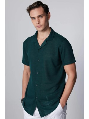Tudors Erkek Slim Fit Dar Kesim Kısa Kollu Örme Kumaş Yeşil Apaş Yaka Gömlek