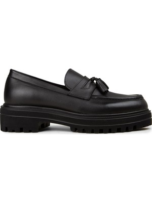 Deery Kadın Siyah Hakiki Deri Püsküllü Loafer - 02020ZSYHE03