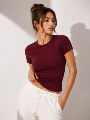 POLYMOOD Kadın %95 Pamuk Vücuda Oturan Tam Boy Slim Fit Likralı T-Shirt