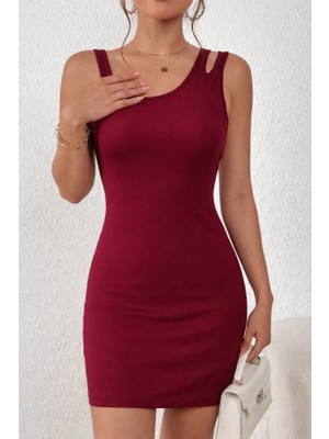 Efnaz Style Kadın Omuzdan Askılı Asimetrik Yaka Detaylı Kısa Dalgıç Elbise