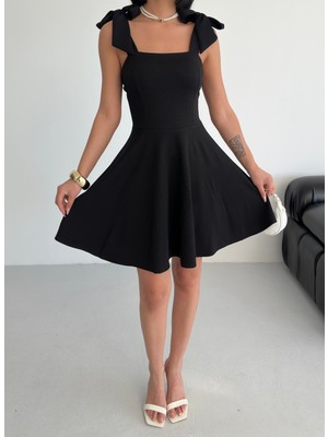 Alfudo Moda Collection Kadın Şerit Detay Straplez Yaka Bağlamalı Askı Tasarım Beyaz Kloş Mini Abiye Elbise