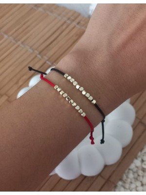 Bng Aksesuar Gold Küp Detaylı Ayarlanabilir Kırmızı & Siyah Ikili Ip Bileklik | Minimal El Yapımı Unisex Bileklik