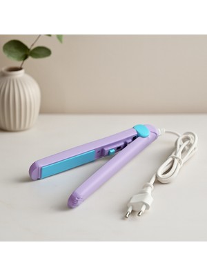 Akıllı Bayi Seyahat Tipi Mini Saç Düzleştirici 160°C 20W Aby