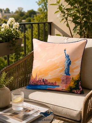Orcadeco New York Özgürlük Heykeli Desenli Dekoratif Kırlent Kılıf– Modern Şehir Temalı Salon & Balkon Yastığı