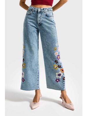 It's Basic Kadın Snow Kot Rengi Çiçek Nakışlı Culotte Fit Tasarım Denim Jean