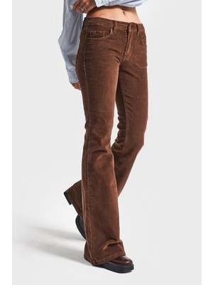 It's Basic Kadın Açık Kahve 26W5-42 Flare Fit Ince Fitilli Velvet Esnek Kumaş Pantolon