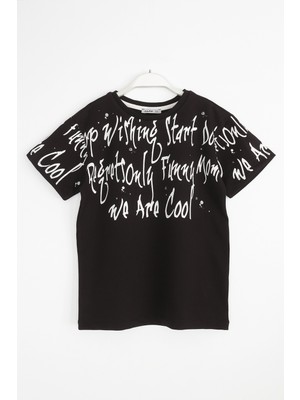 DobaKids Erkek Çocuk Oversize Siyah Tişört - Graffiti Verse Edition - 001-0002182
